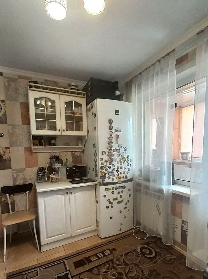 1833455718356693