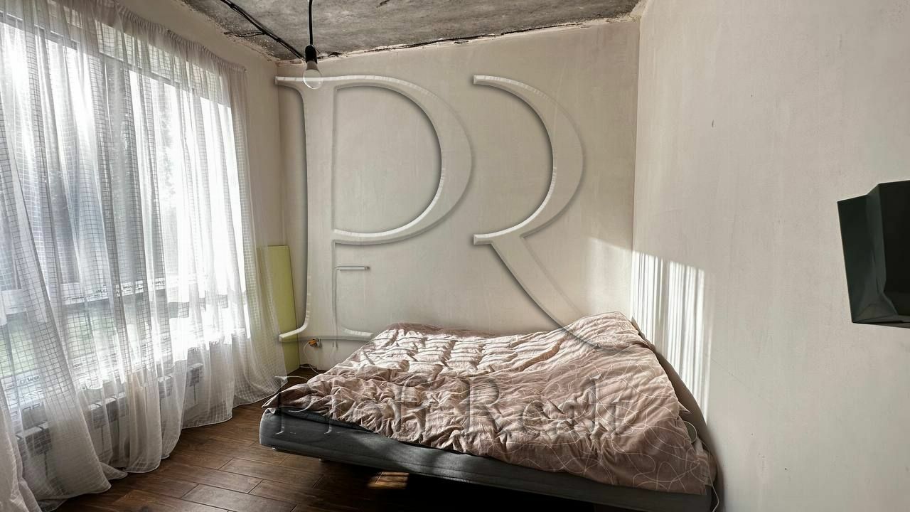 1835172531566693