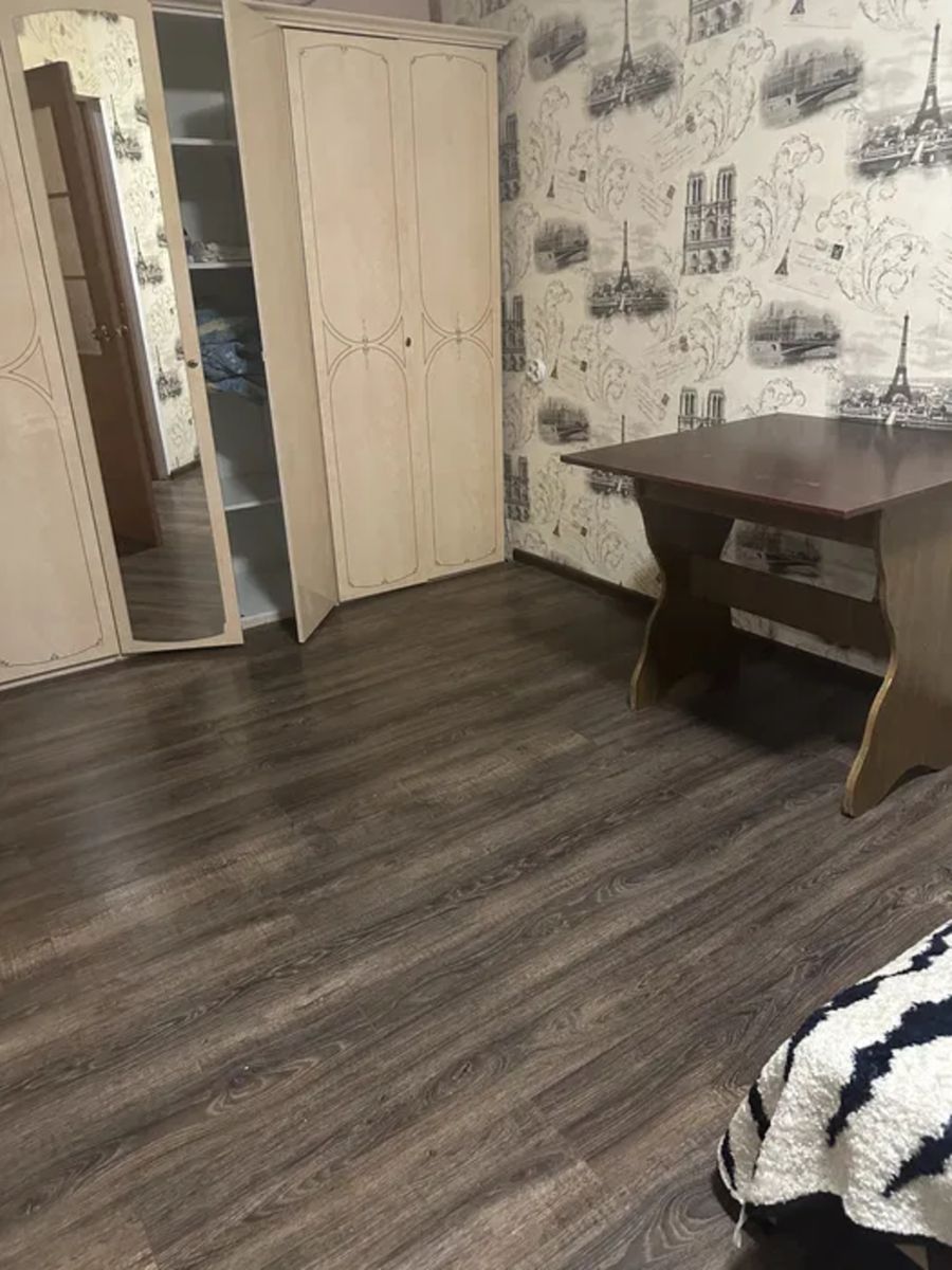 1839077125298693