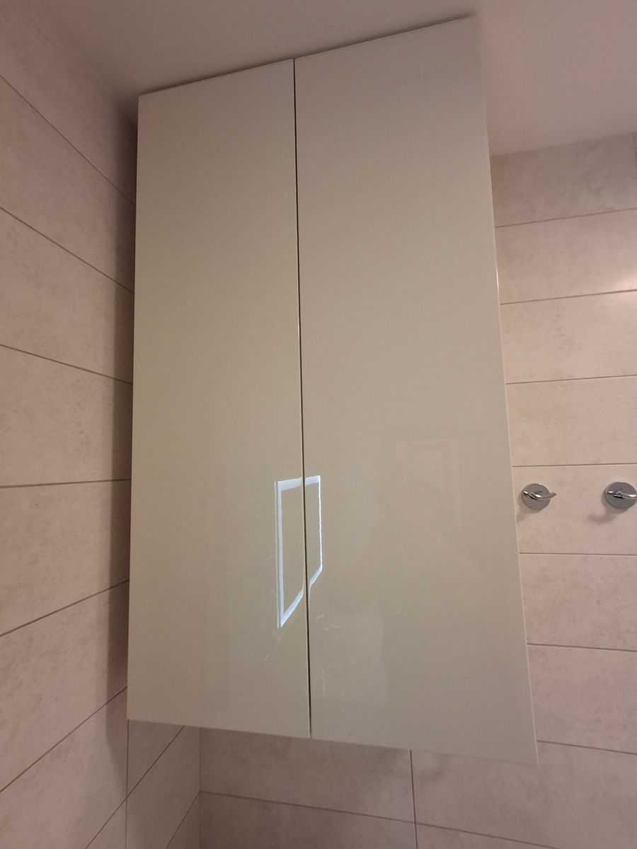 1834229816460694