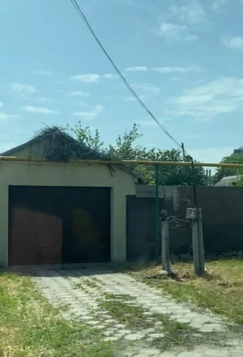 1836073923214694