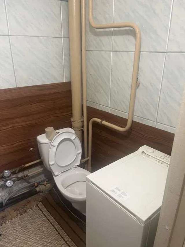 1839529738075694