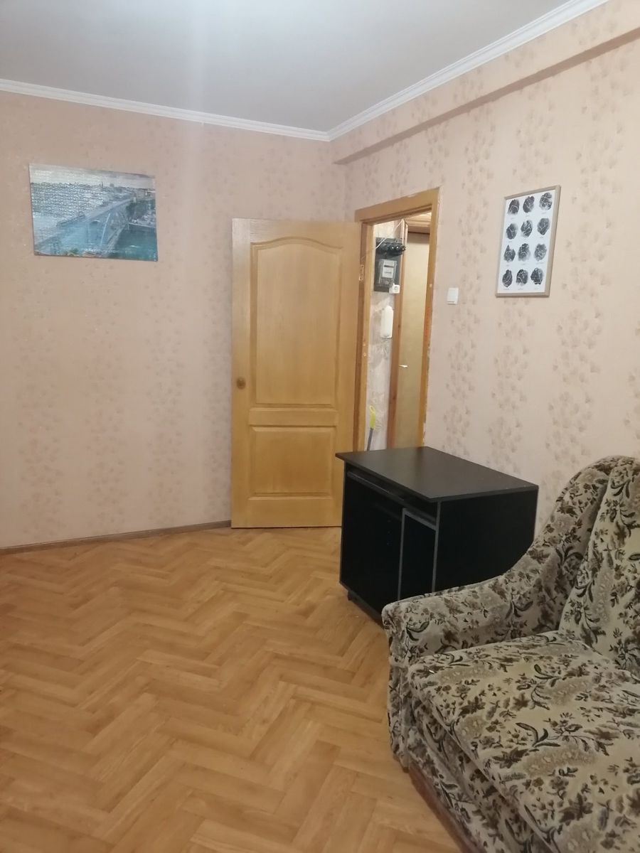 1835245966131695
