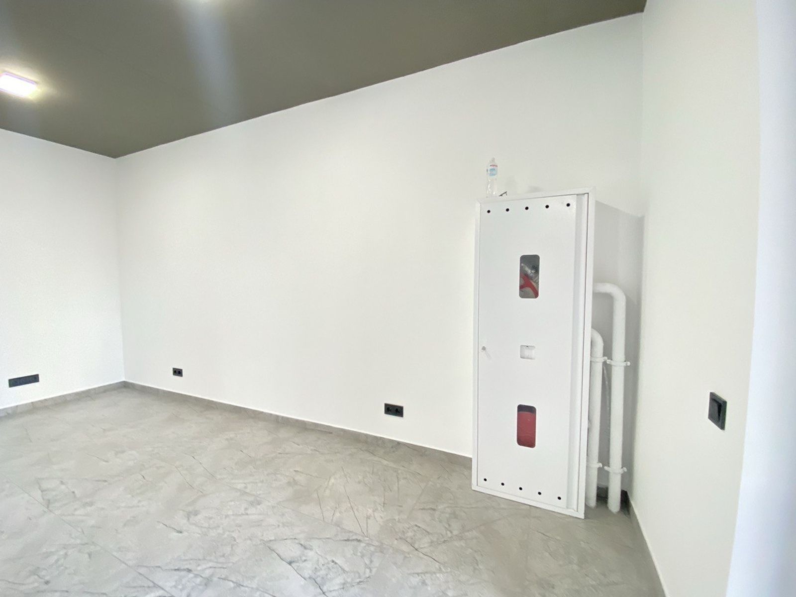 1835354200631695