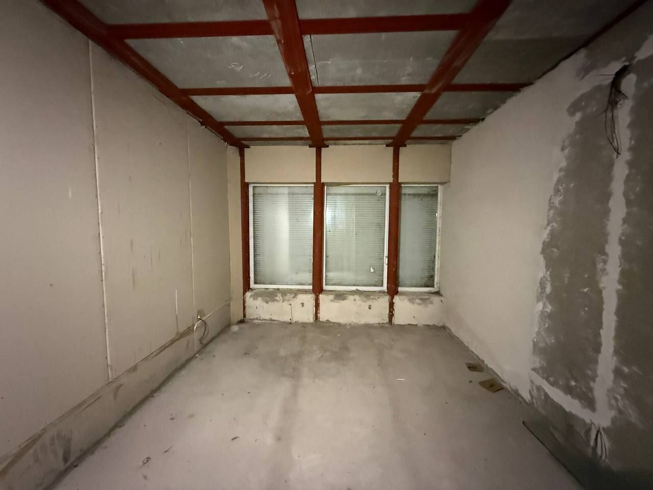 1838509833011697