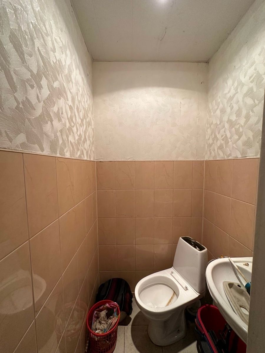 1836975167729698