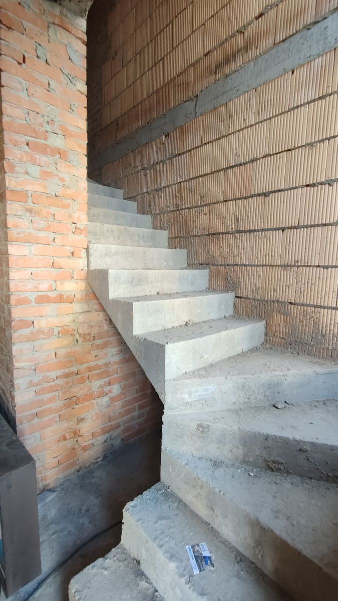 1838603794689698