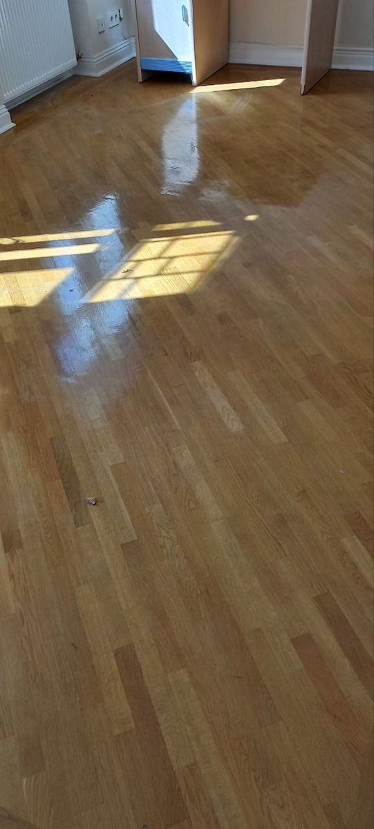 1839706778282699