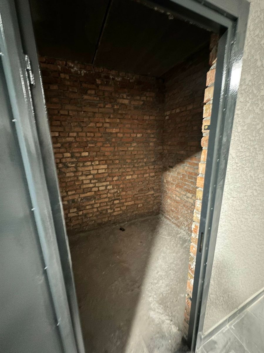 1829364565849007