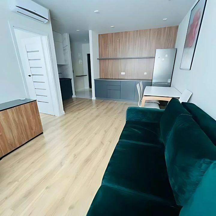 1835441964423070