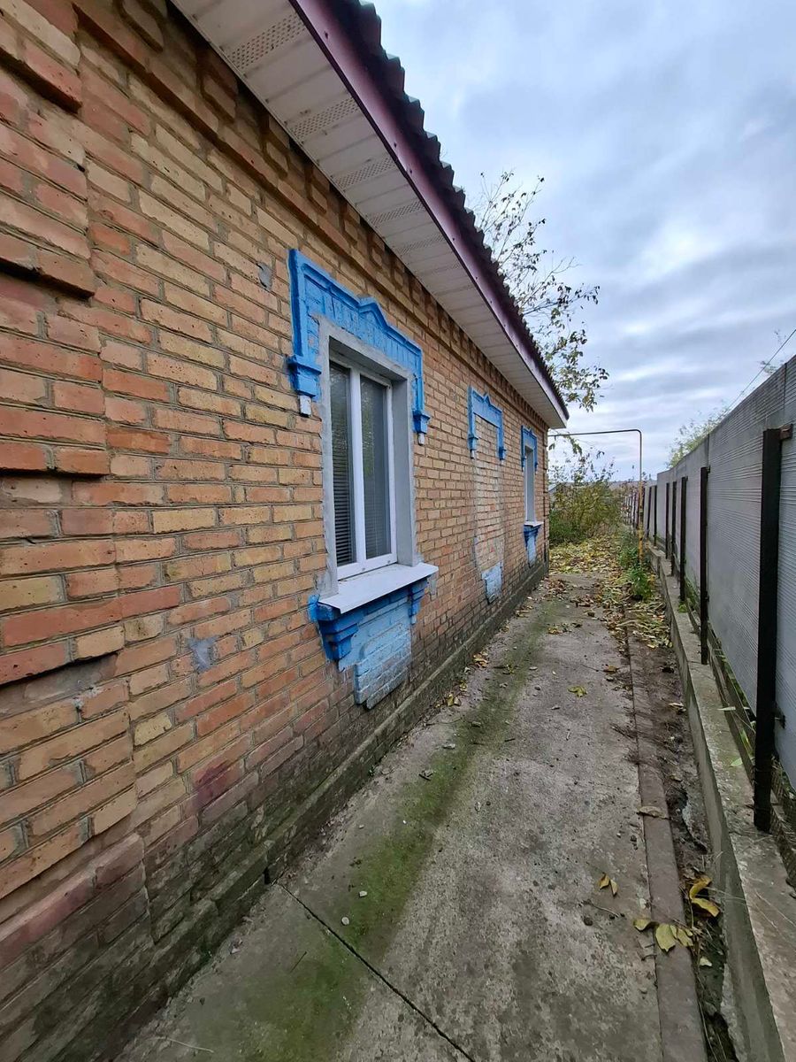 1818957875597700