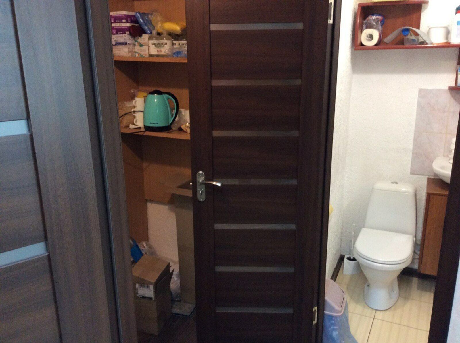 1832619045672701