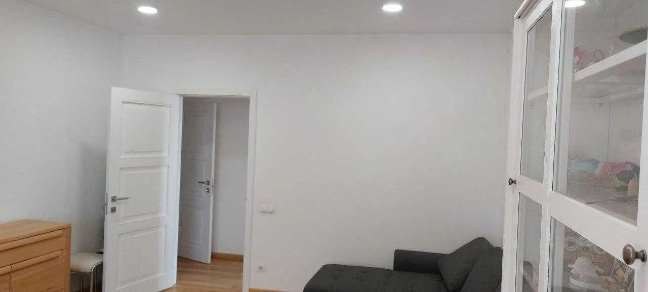 1836547112639701