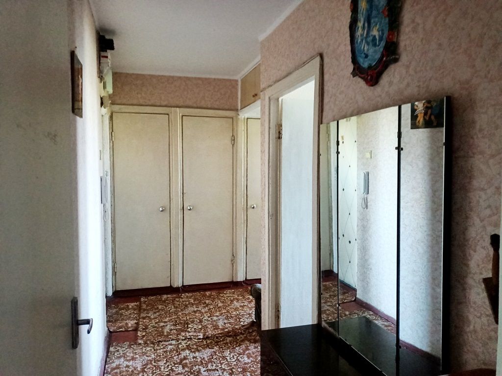 1836889549427701