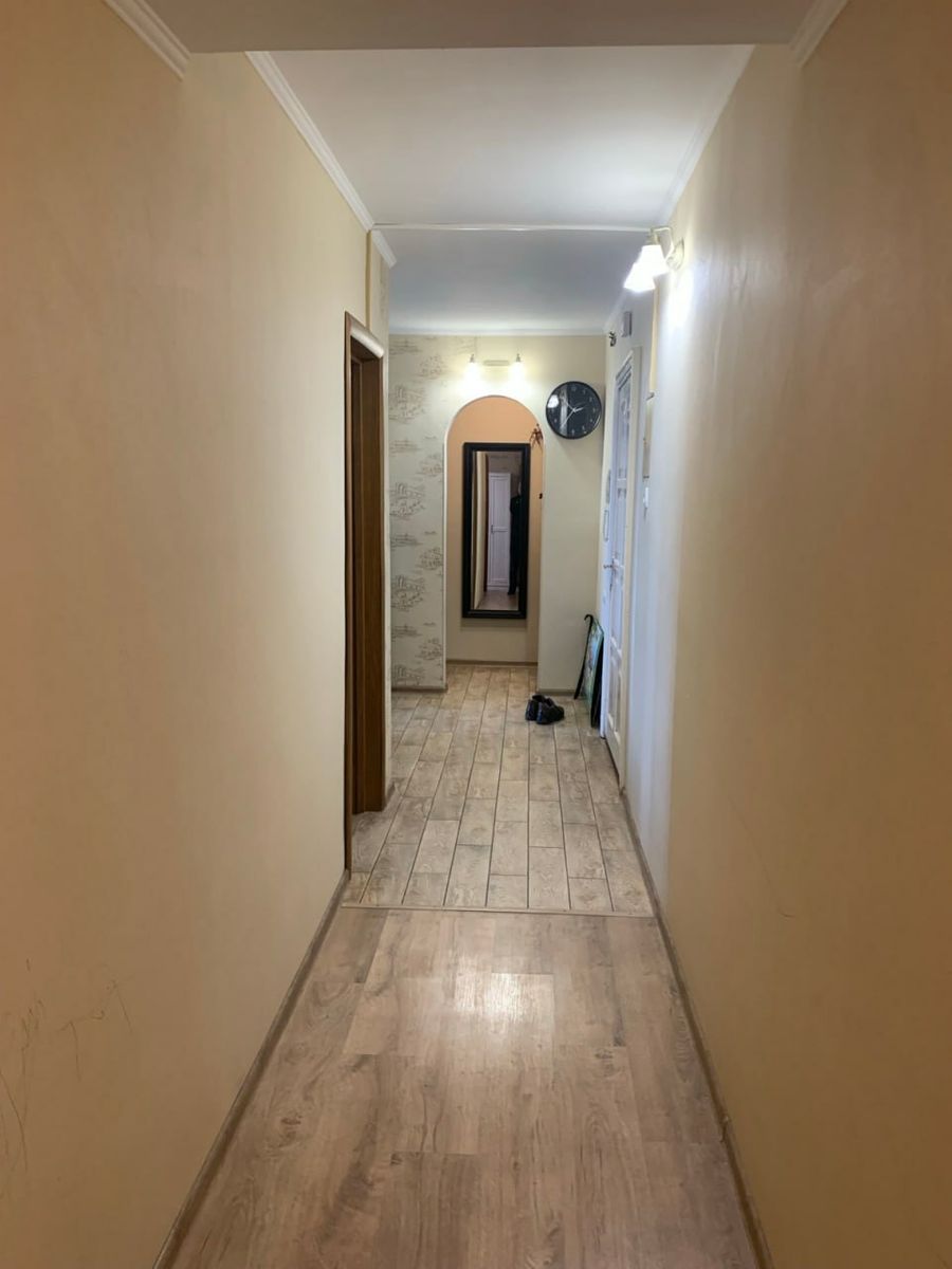1835429854264703