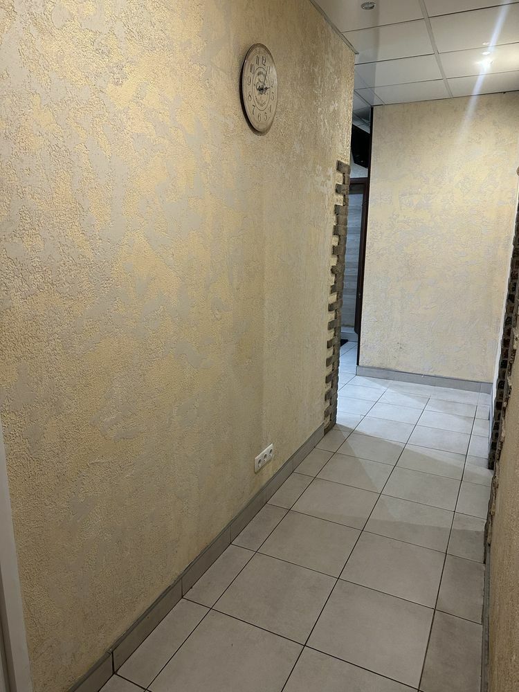 1835620087283704