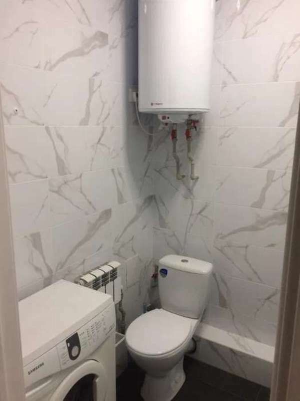 1837261224393704