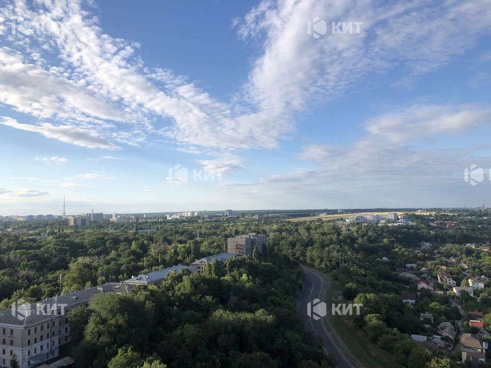 1824586140027705