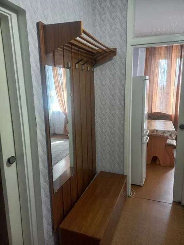 1834589369042706