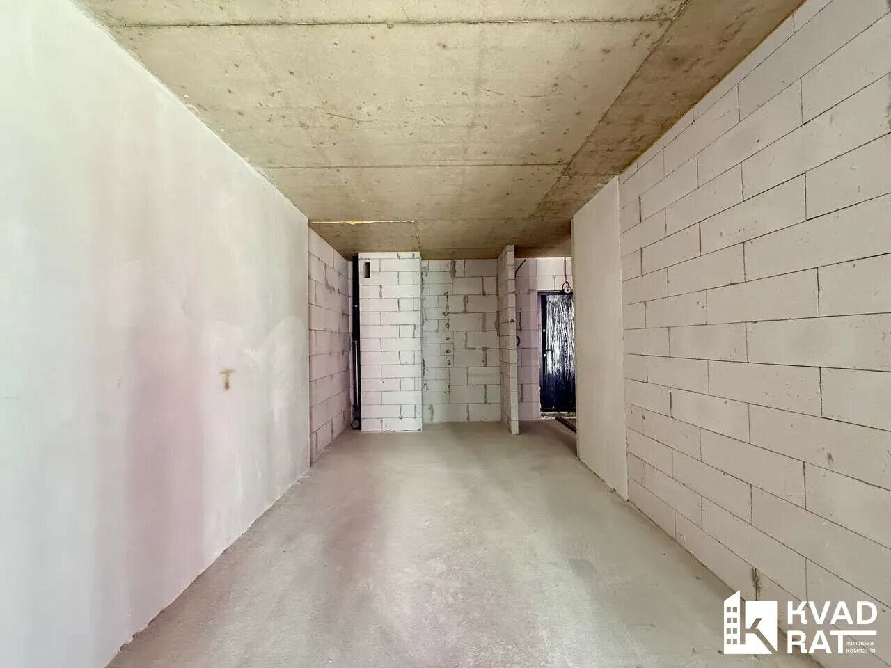 1836699995625706