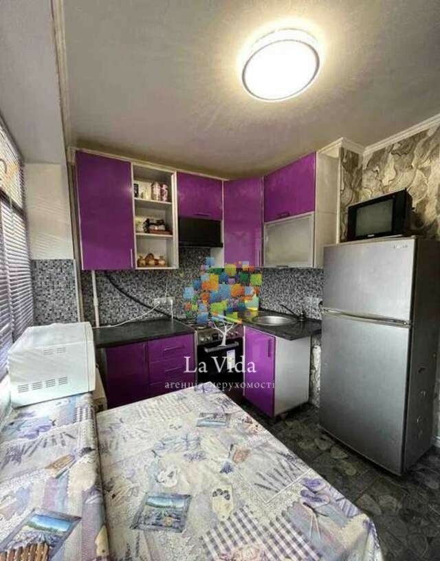1831287589366707