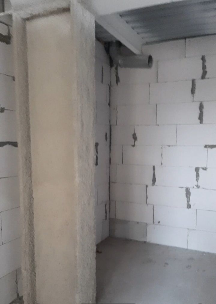 1823676467775708