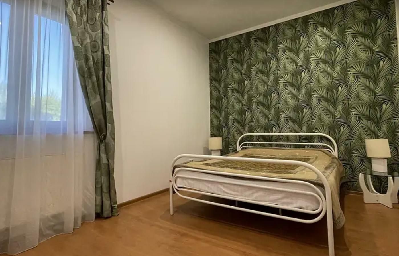 1837152200665708