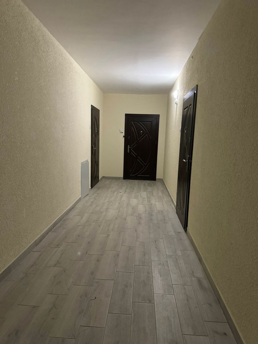 1829548182474709
