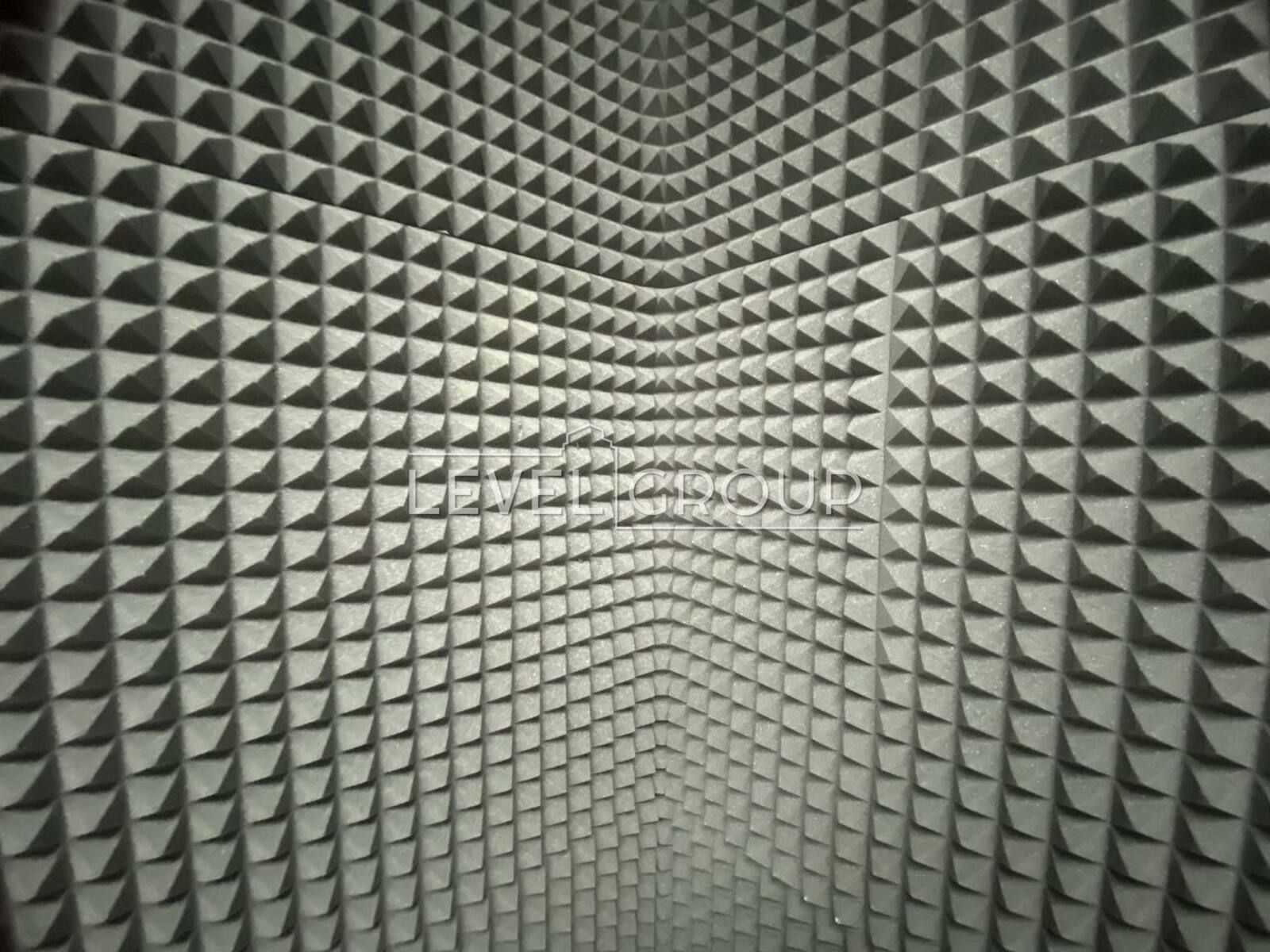 1825566642155071