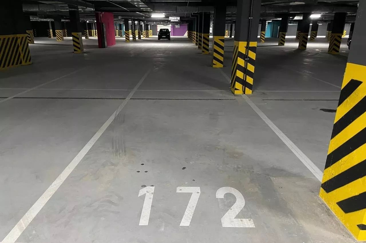 1832190127491071