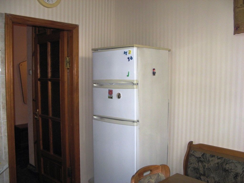 1736326697259710