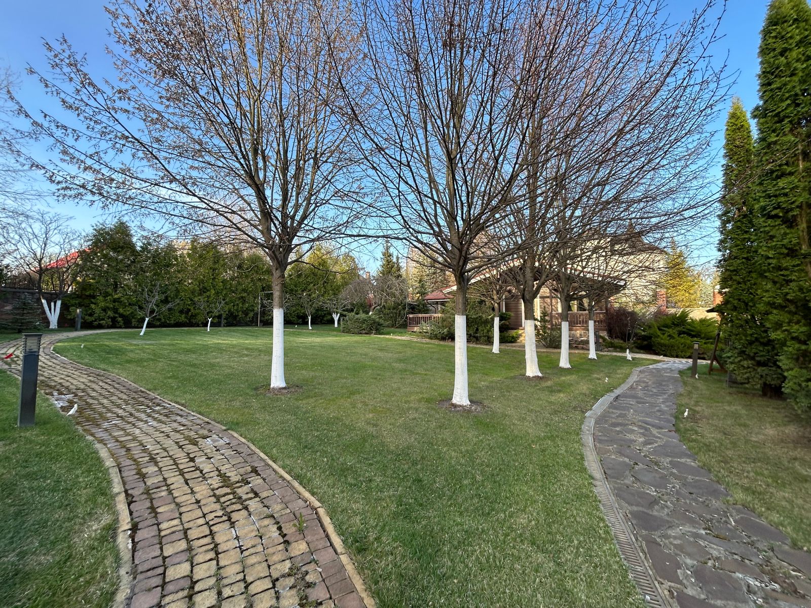 1829680320470710