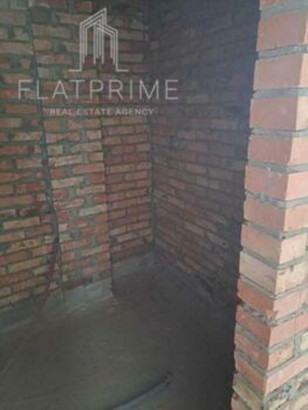 1834476474922710