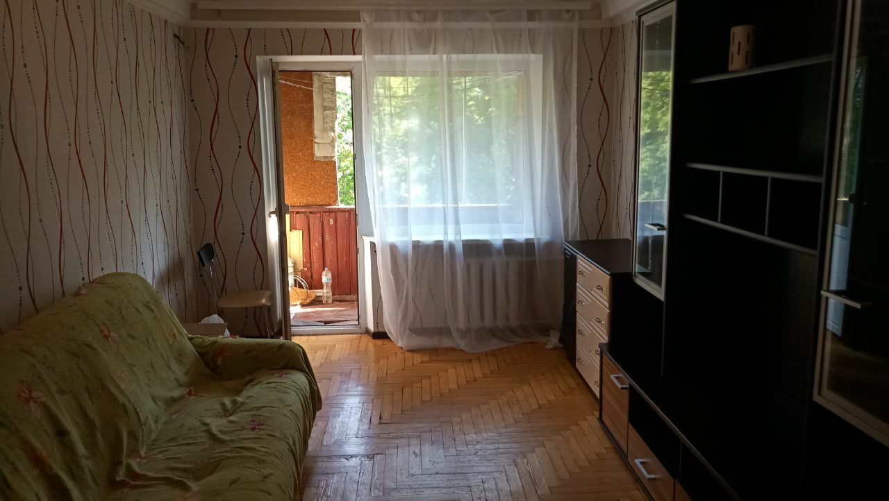1837805827355711