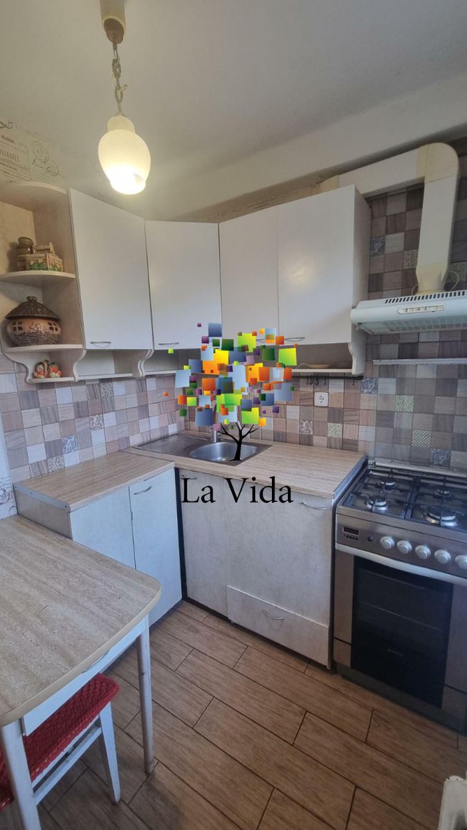 1836438887483713