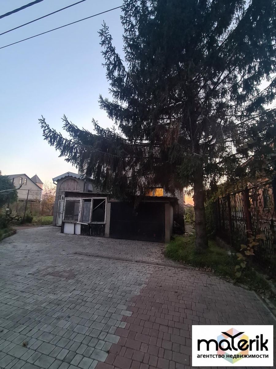 1839157142554715