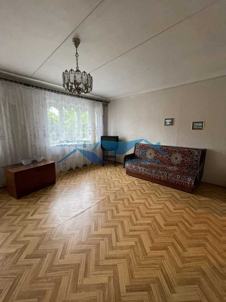 1831467327312717
