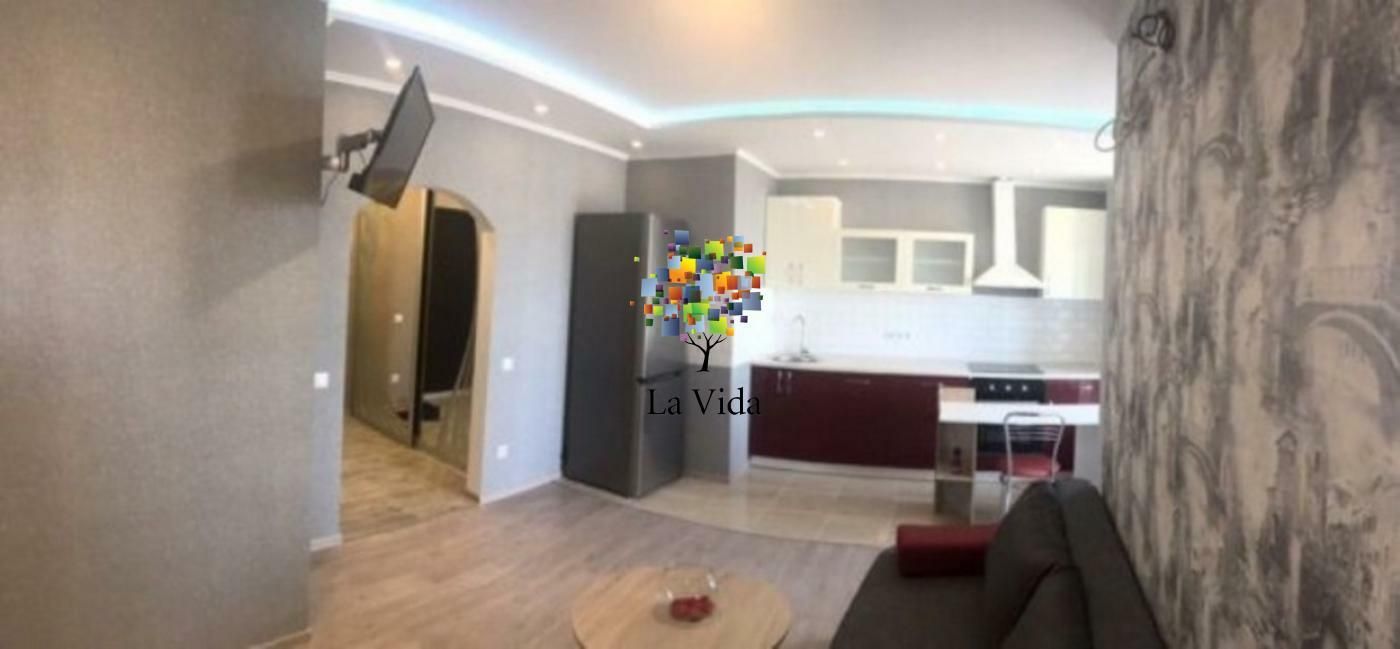 1834626113022718