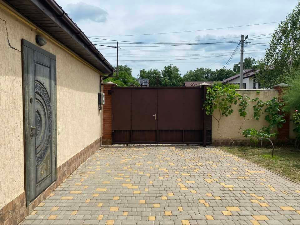1837154021523718