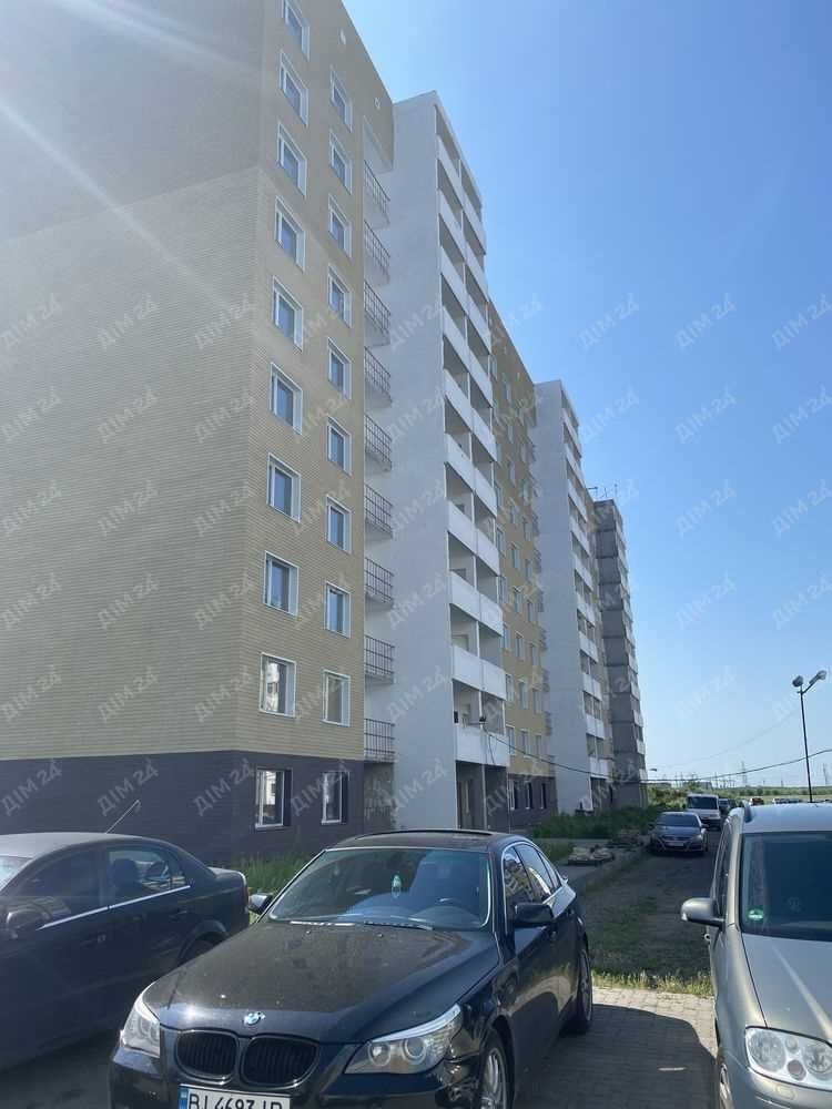 1825755742790072