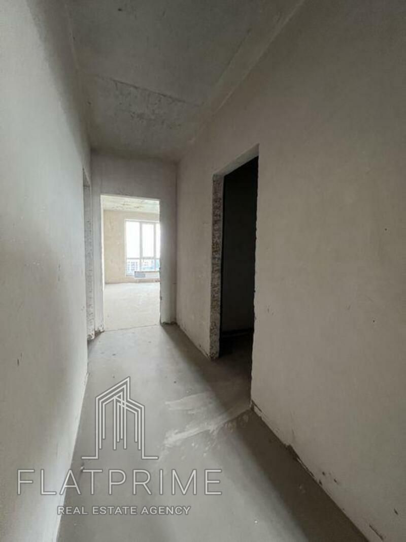 1835356024602072