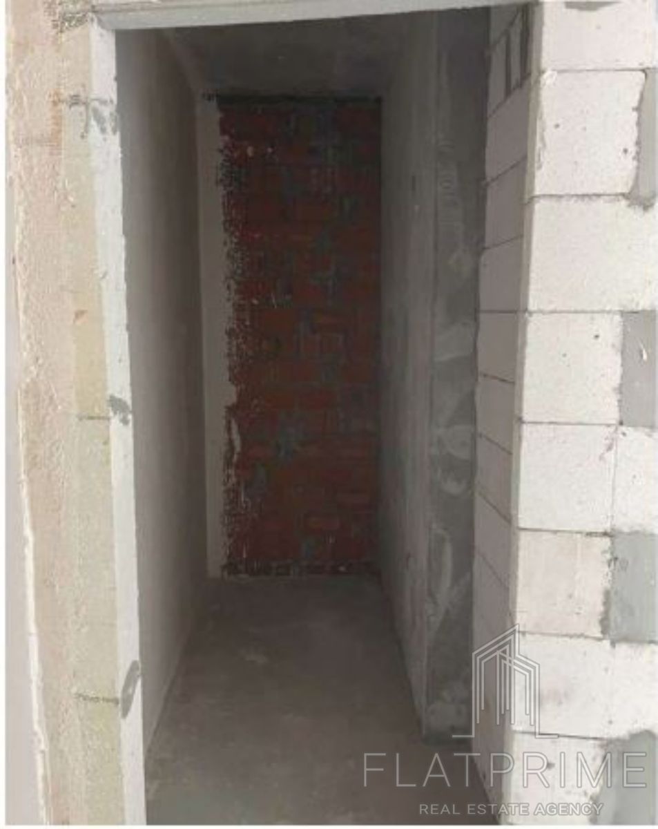 1831908047136720