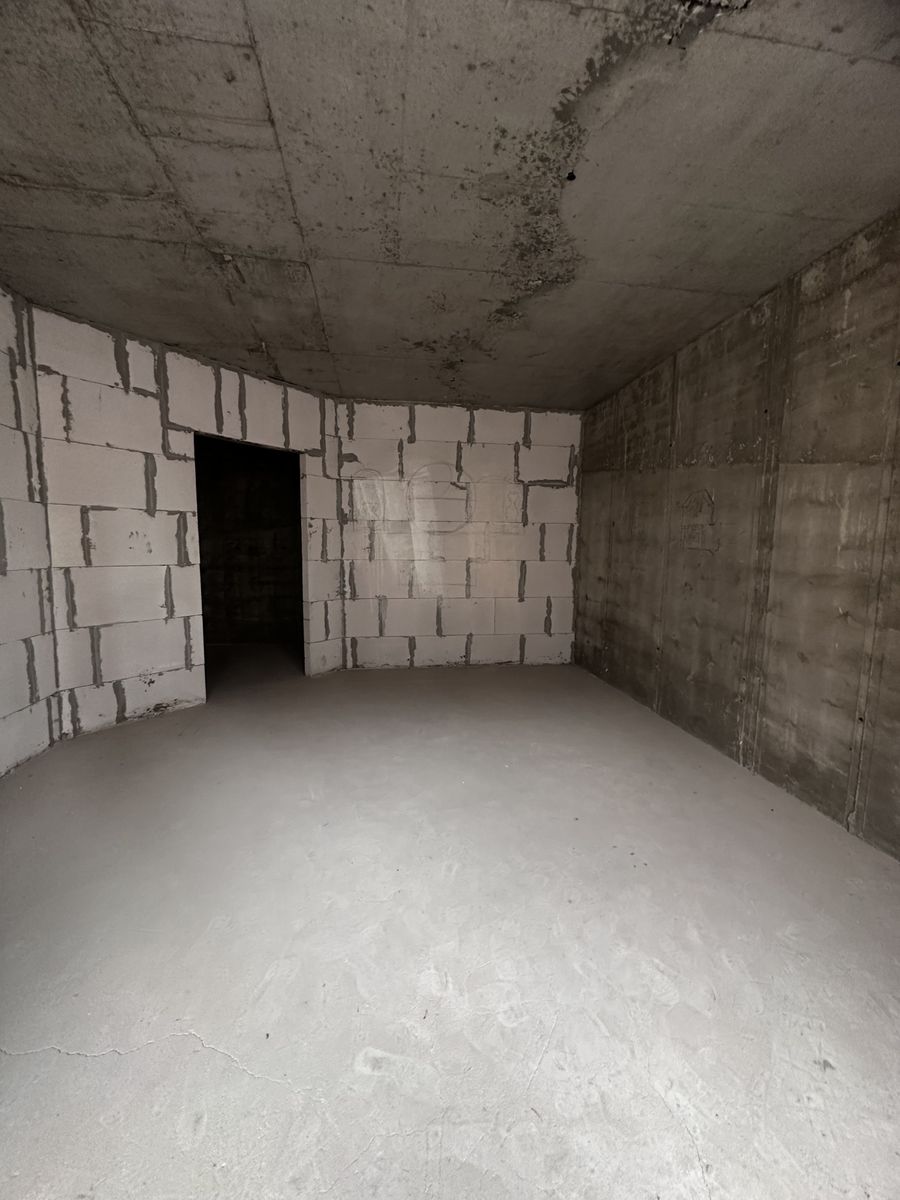 1836810880680722