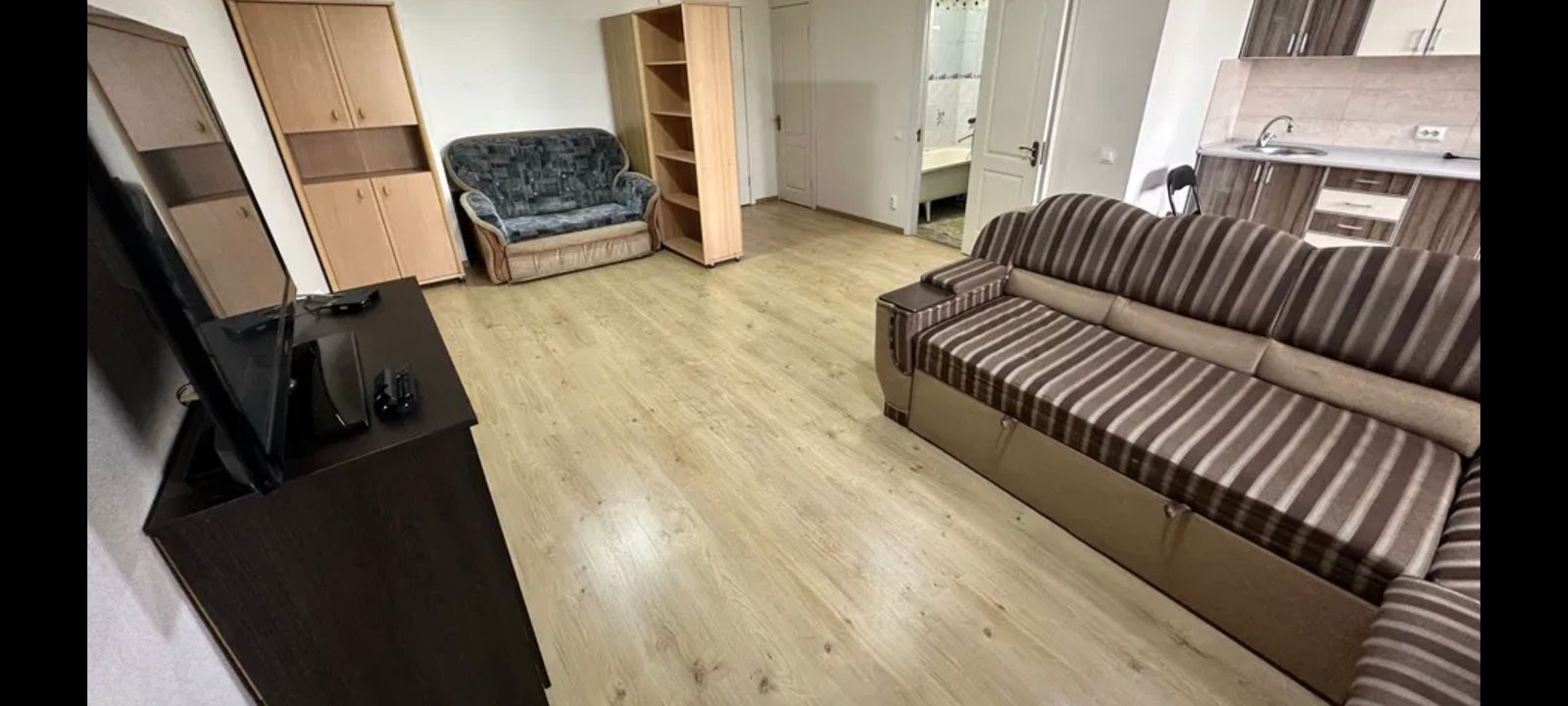1837204305380722