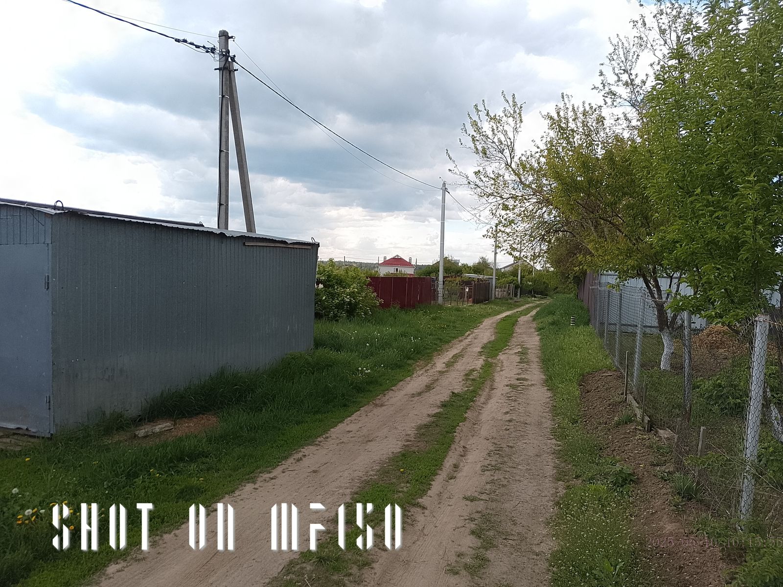 1836448759938724