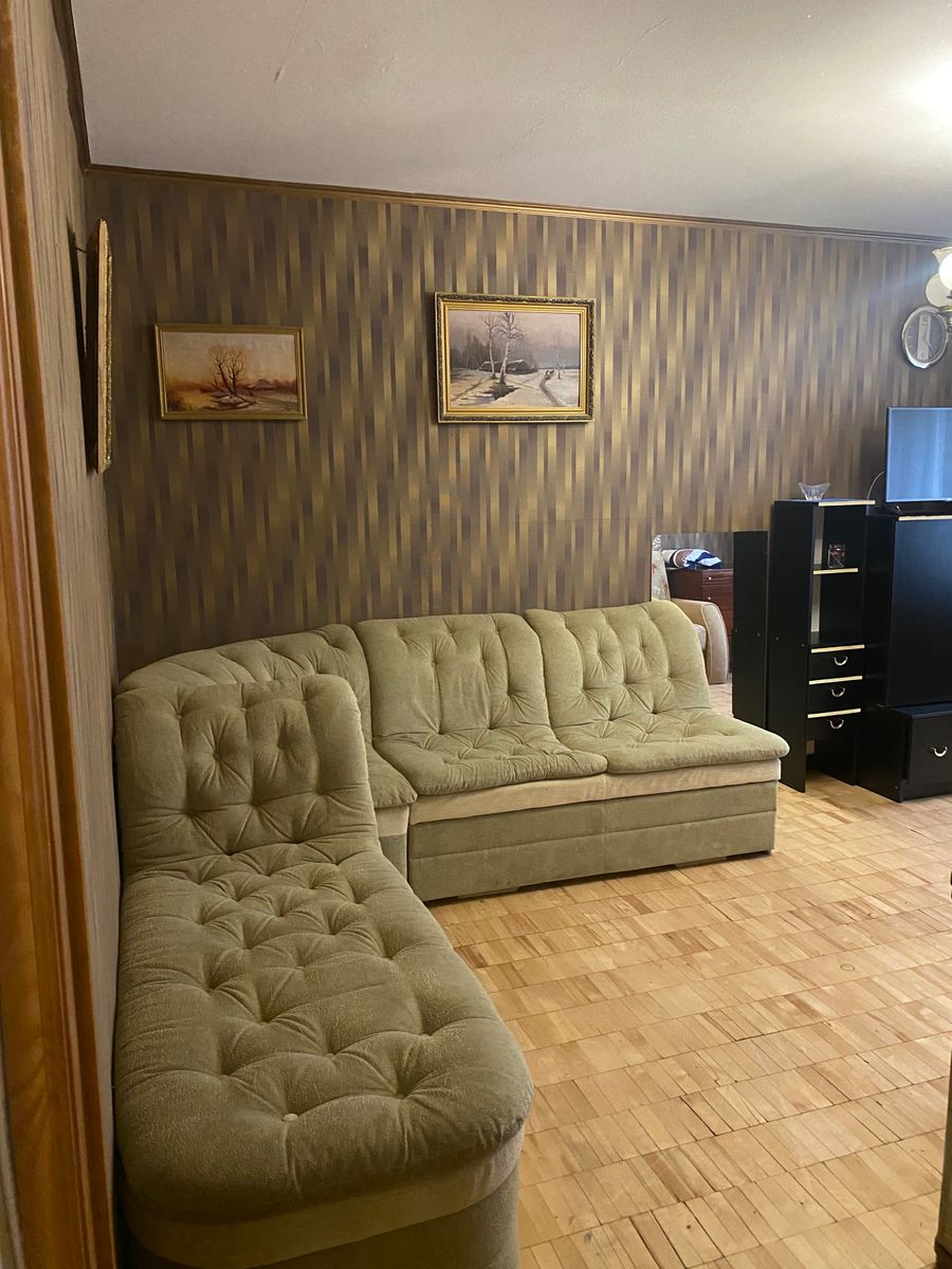 1819134725036725