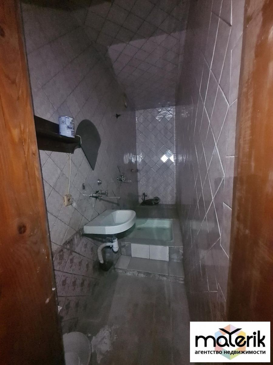 1839157143944725