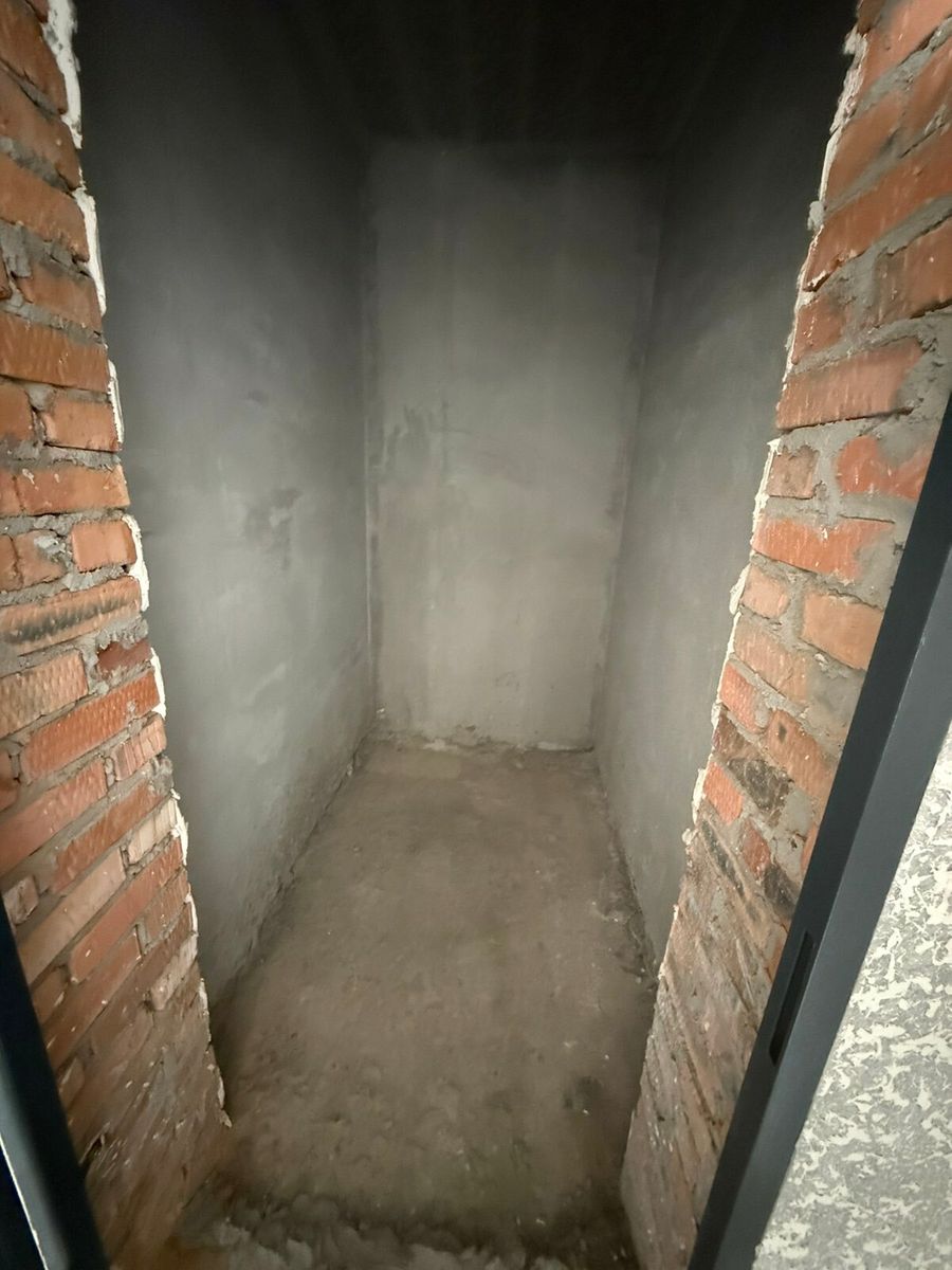 1837608302658726