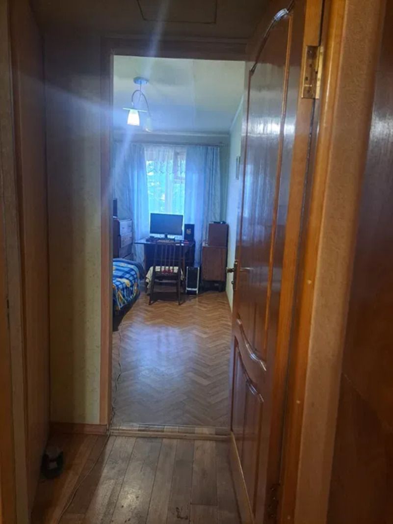 1838521152414727