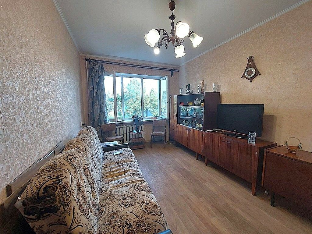 1838733232640727